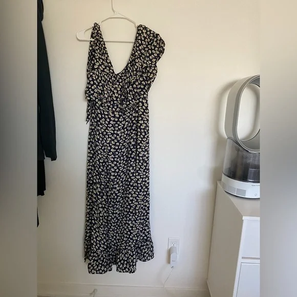 Ganni Ruffle Dress - Picture 5 of 6